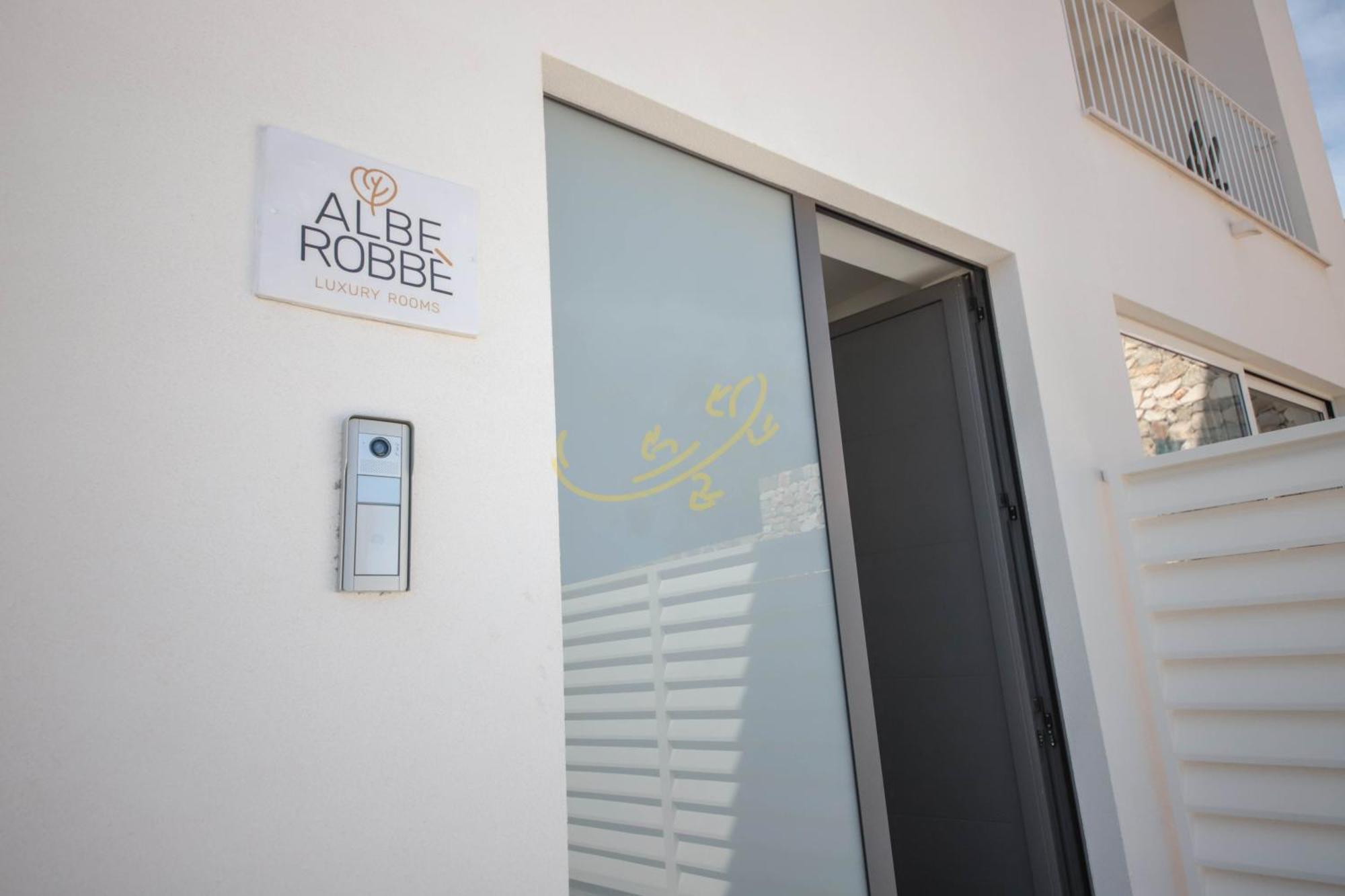 Alberobbe Luxury Rooms อัลเบโรเบลโล ภายนอก รูปภาพ